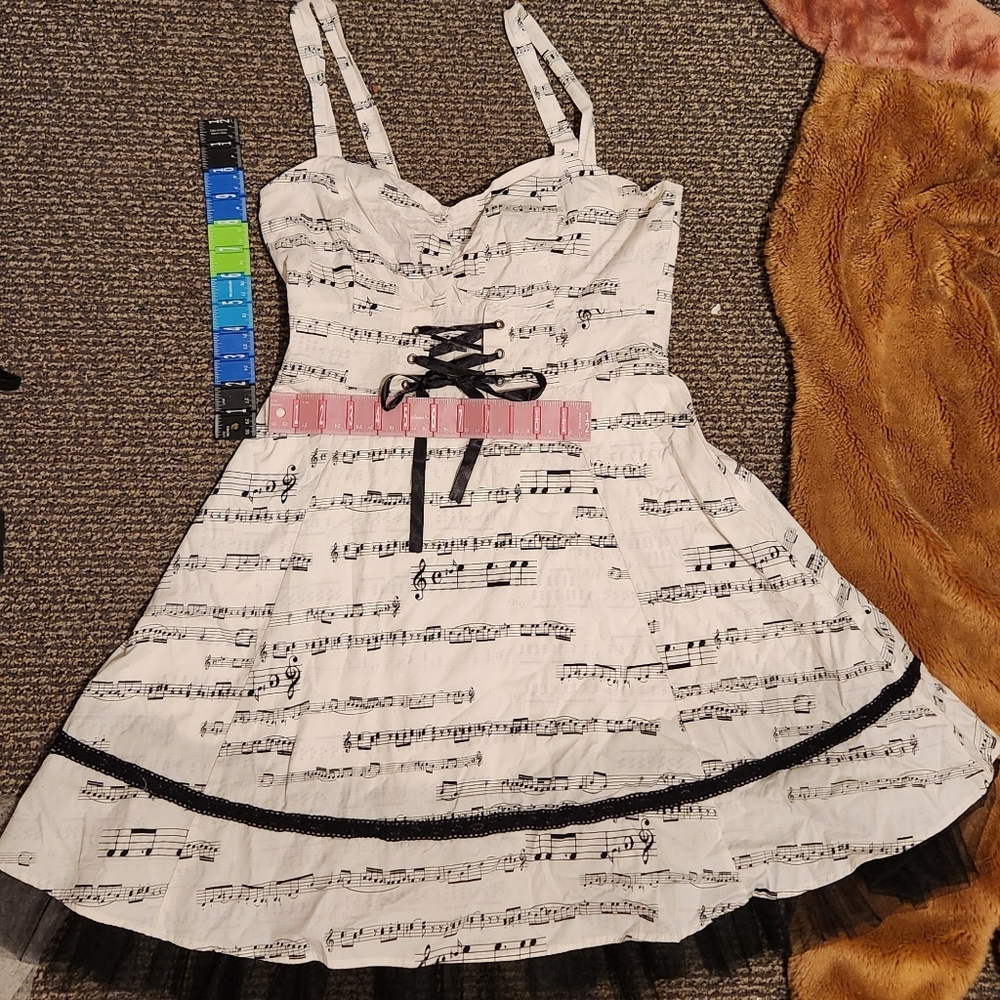 Hot Topic Musical Note Print Midi Dress - Black & White